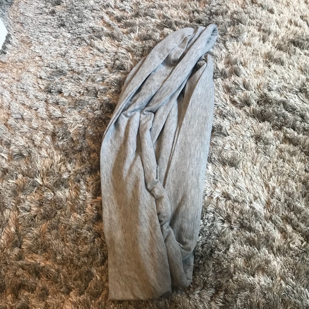 Grey Infinity Scarf - Picture 2 of 3
